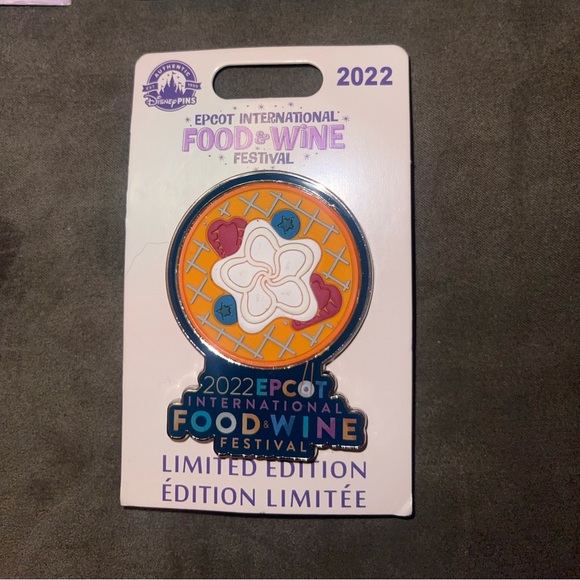 Walt Disney world food and wine festival 2022 pins - lot of 7 - Picture 4 of 4